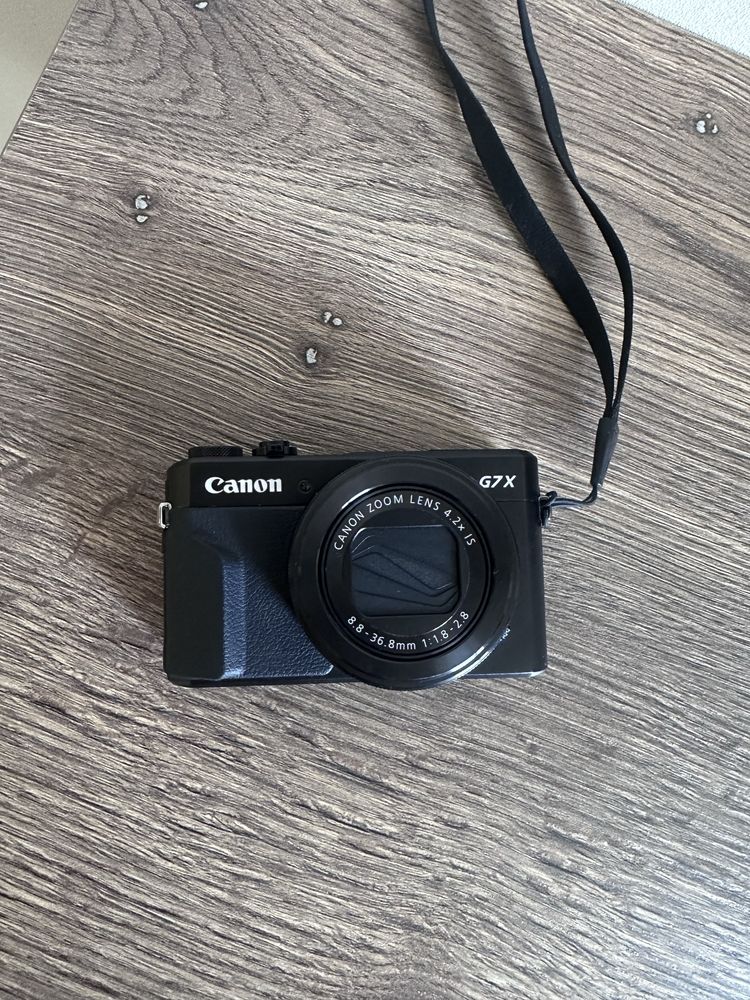 Canon g7x mark 2