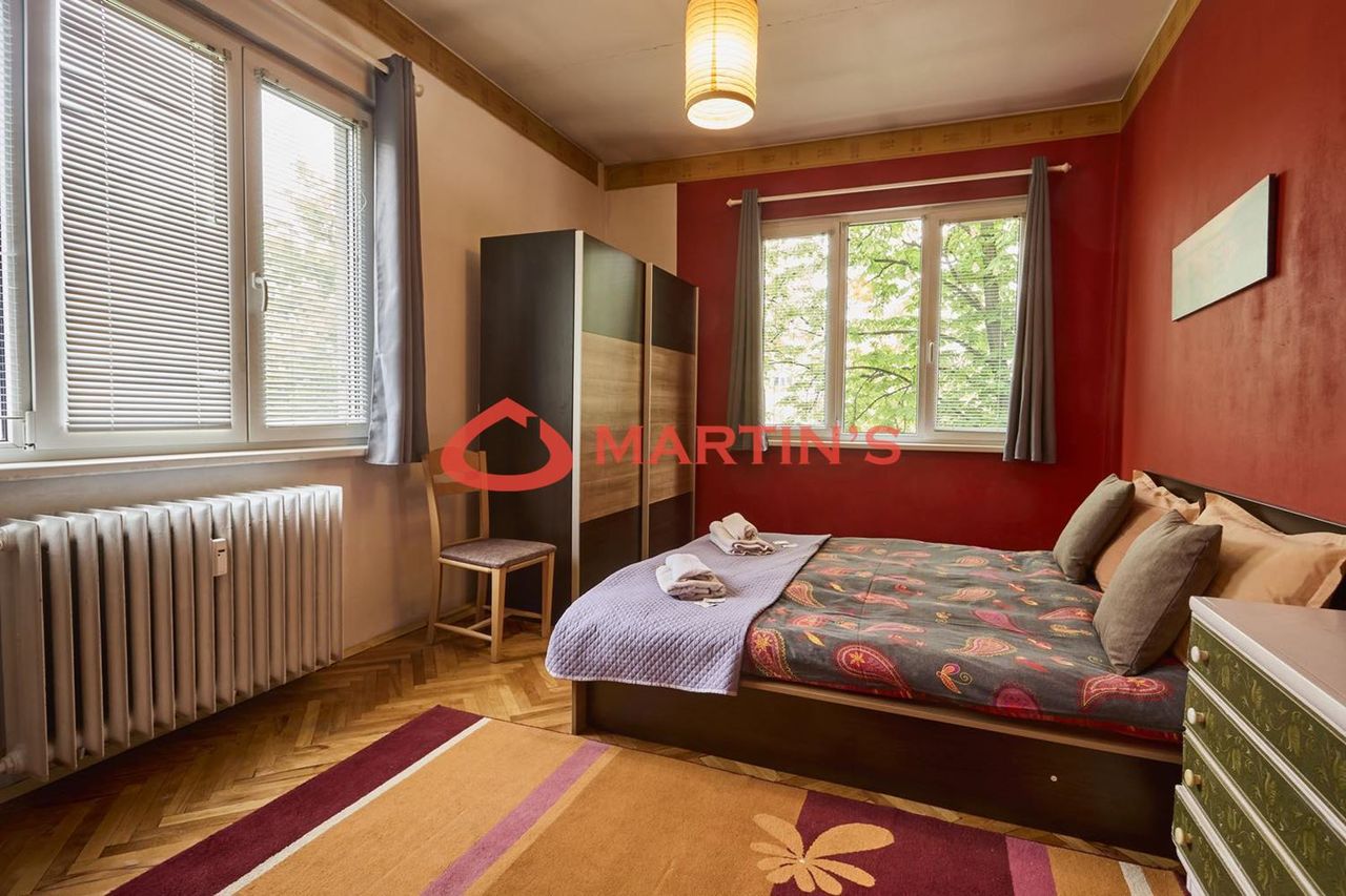 Продава се Тристаен апартамент в София, Борово - 78 кв.м за 3065 €/кв.м - Снимка #1