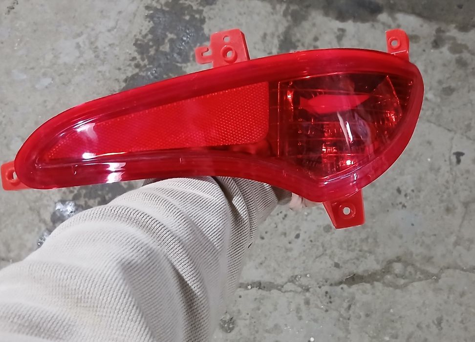 Задний правый фонарь Hyundai Accent