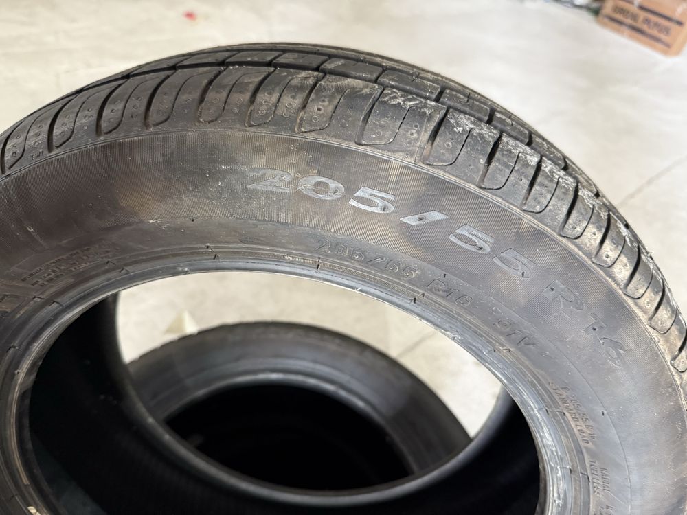 Б/У Шины Pirelli в идеальном состоянии
