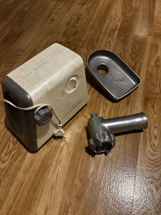 Мясорубка  в среднем состоянии