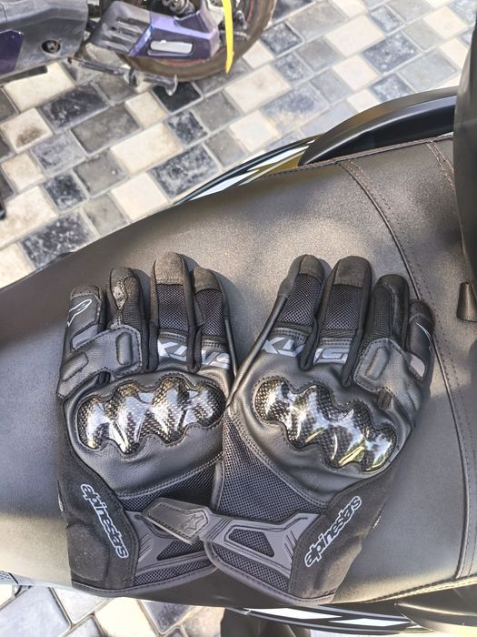 Alpinestars perchatka karbon