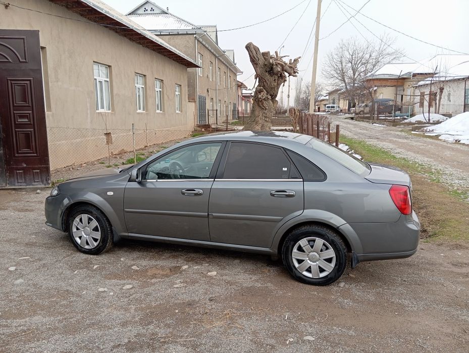 Мошина сотилади холати яхши