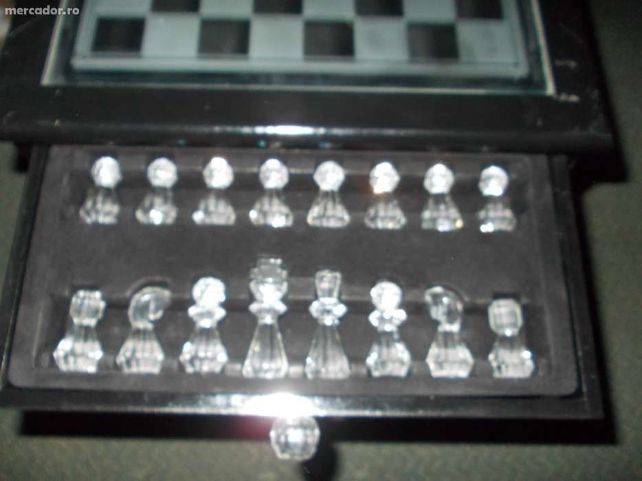 Crystal Chess Set - Sah