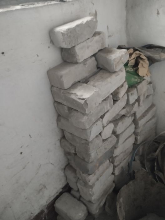 Отдам кирпичи бесплатно