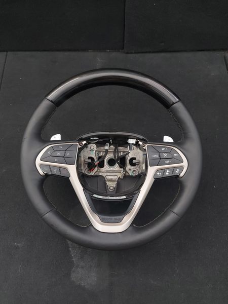 Волан Jeep Grand Cherokee 2015г.