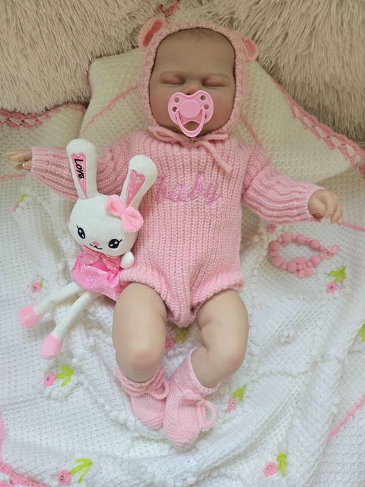 Реалистични кукли