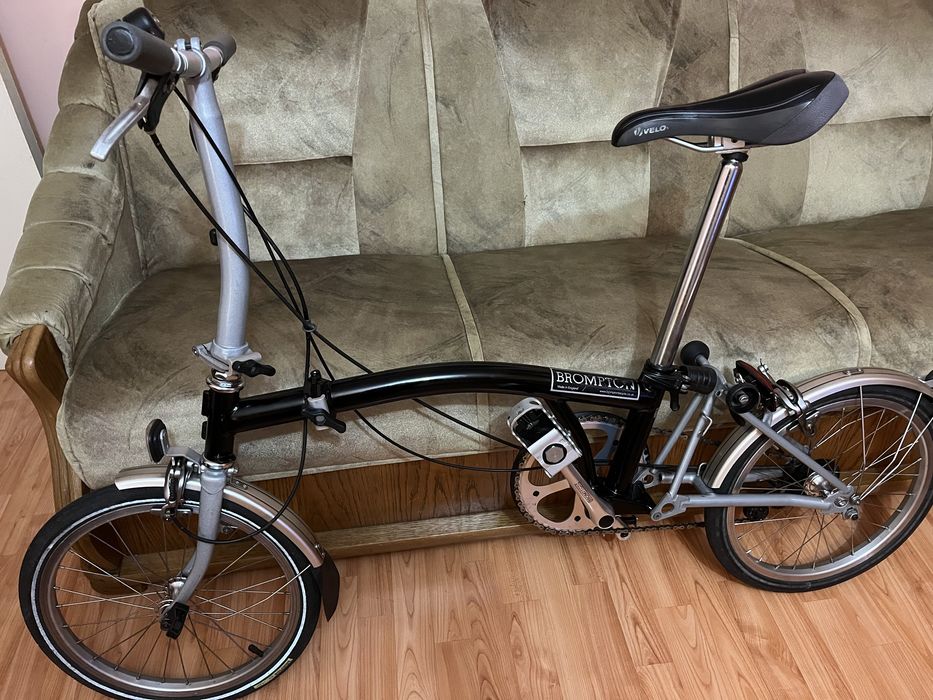 Bicicleta pliabila Brompton