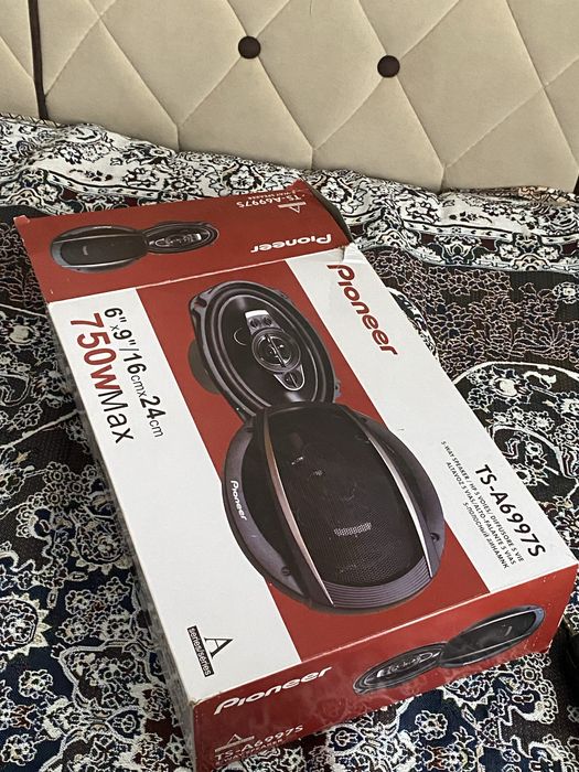 Pioneer калонка сатылады