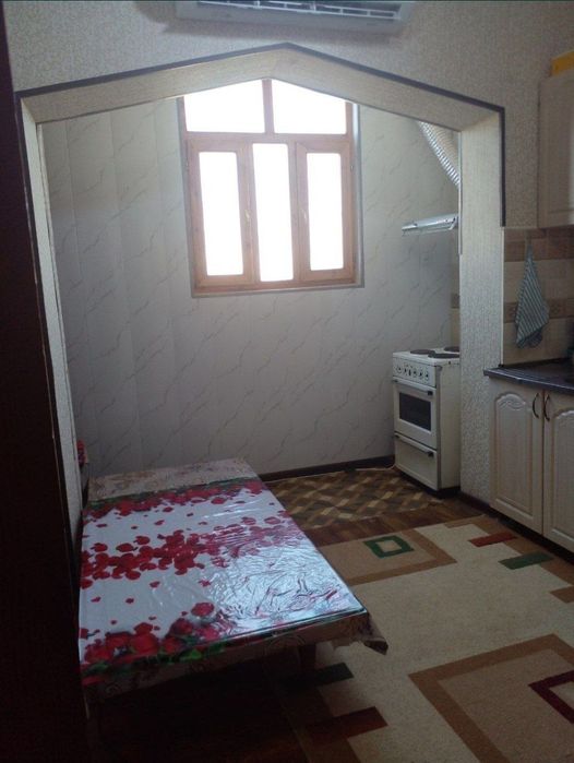 Продаётся квартира против базар Куйлюк. Рядом Компас