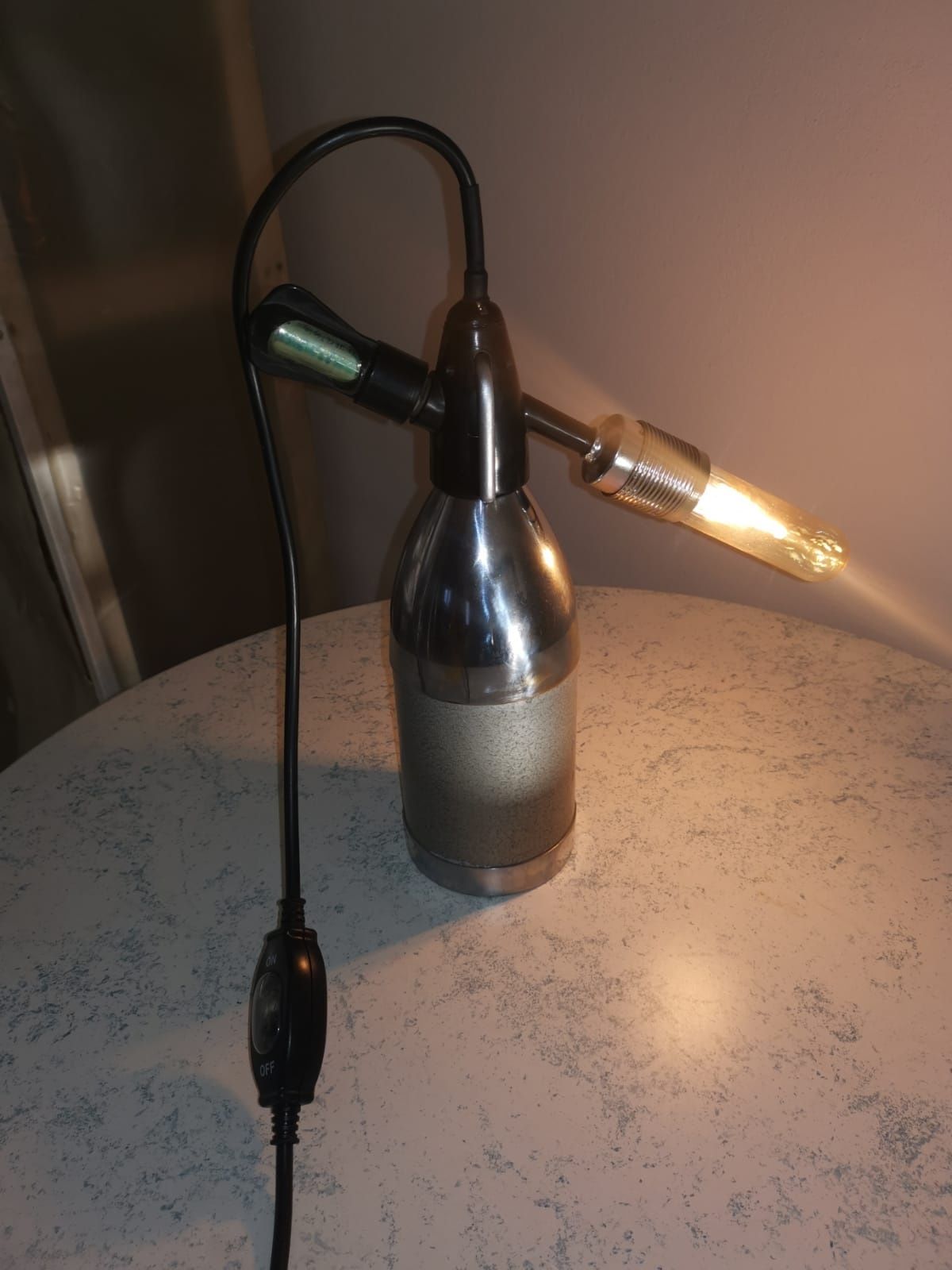 Lampa veioza vintage din sticla de sifon, decorativa, baruri, restaura