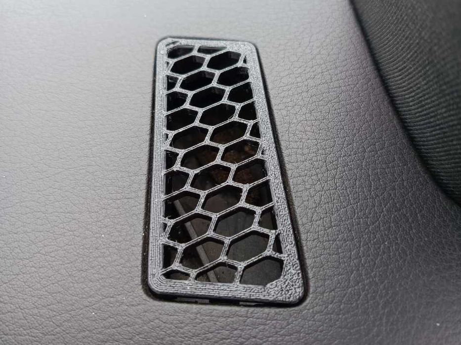 Решетки пчелна пита Audi A4 B6