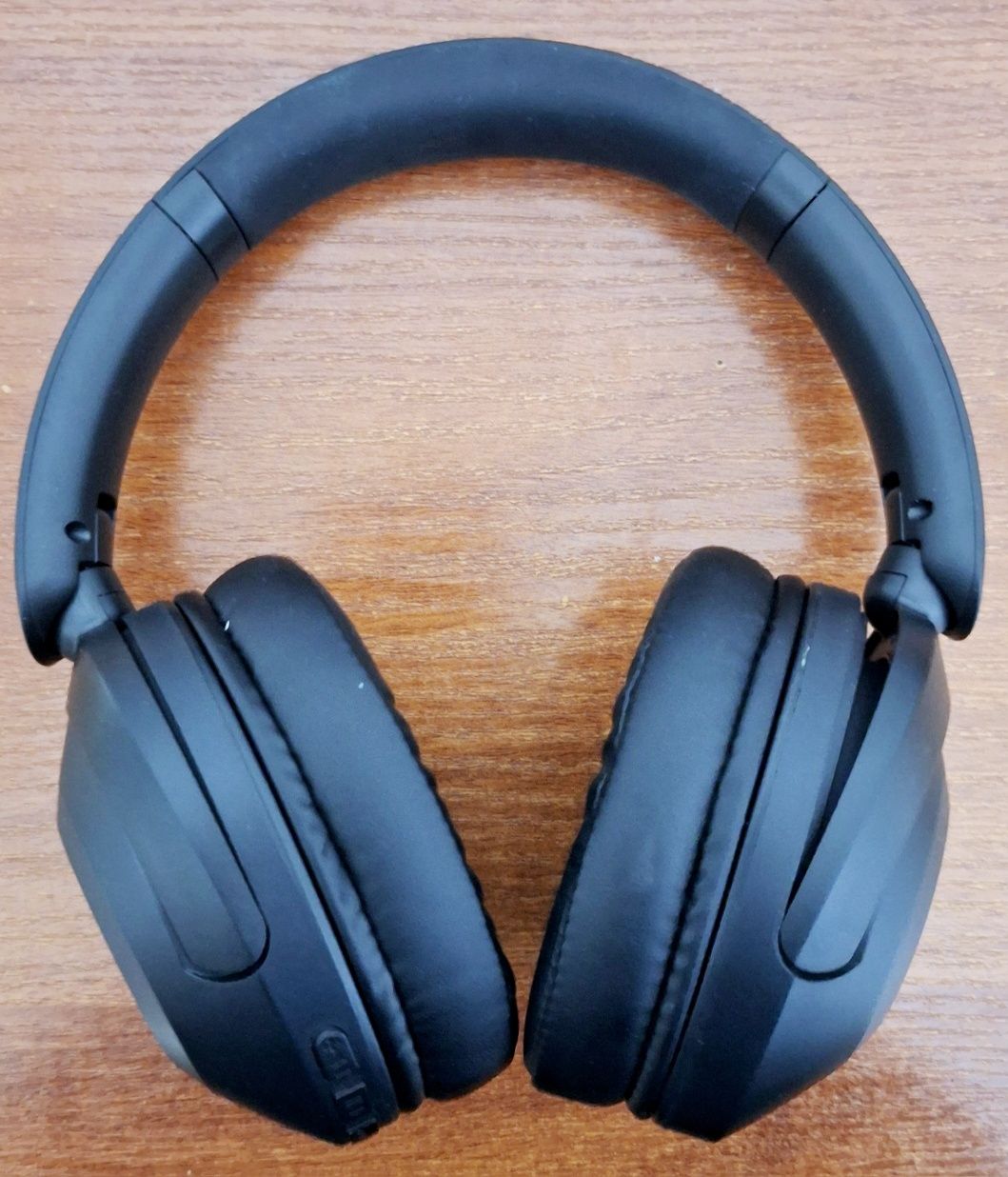 Срочно продаю наушники SONY WH-XB910N