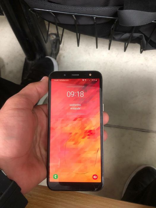 Samsung galaxy a 6 2018 3/32 gb