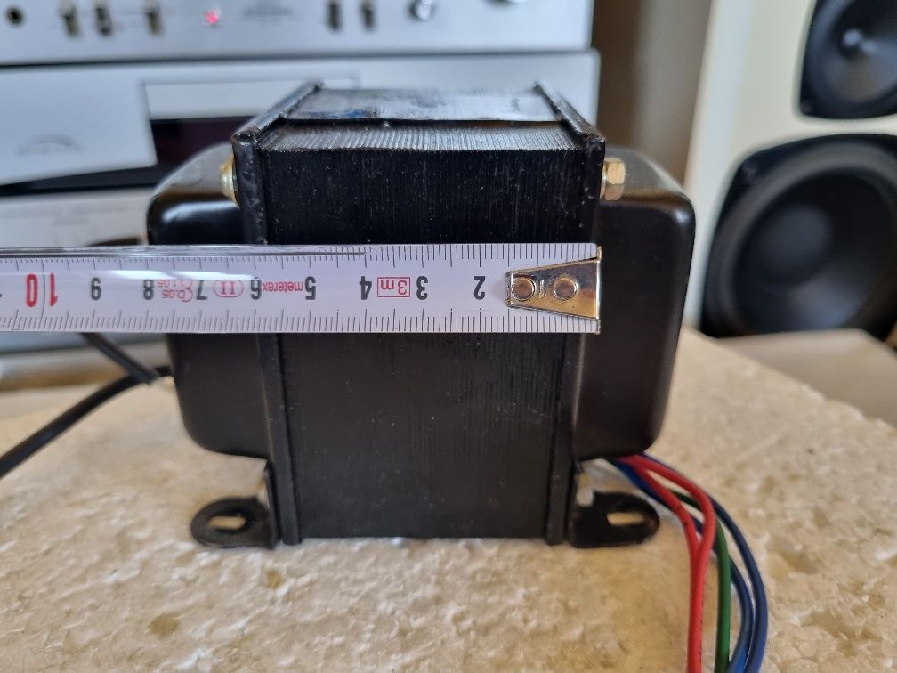 Transformator Starsonic (Monarch). Perfect functional. Impecabil.