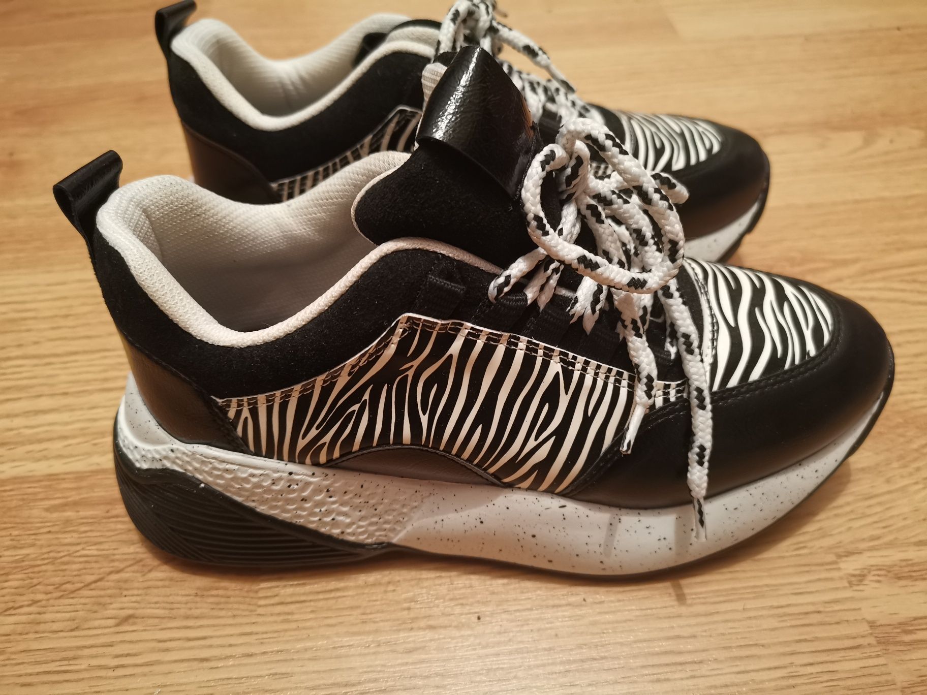 Pantofi piele Tezeus noi 37