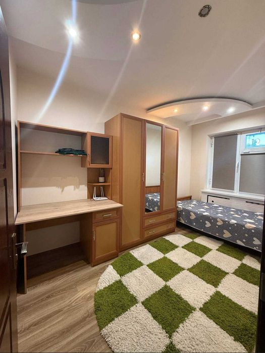 Сдается квартира м. Минор