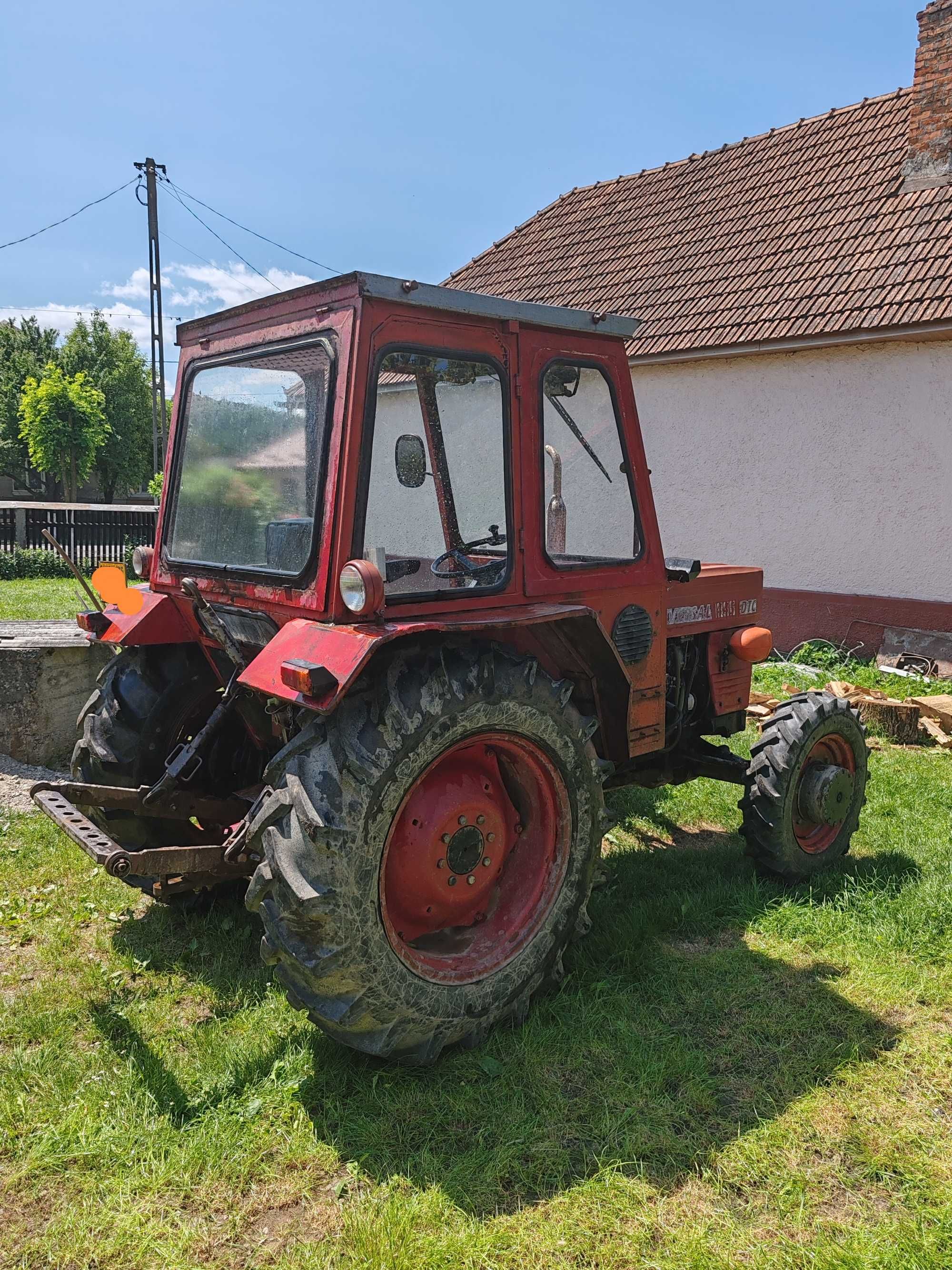 Tractor UTB 445 DTC