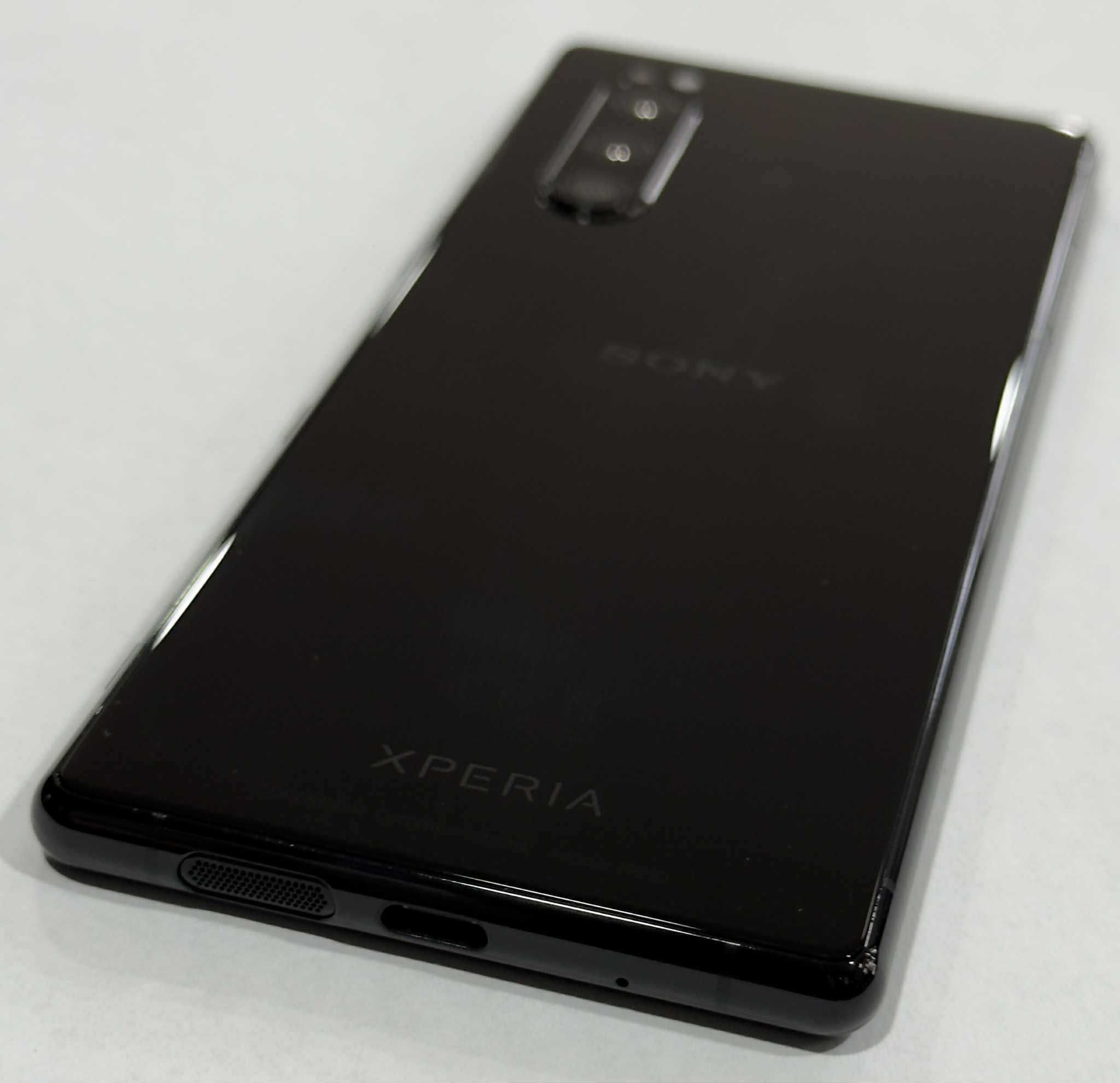 Sony Xperia 5 128гб 2019г