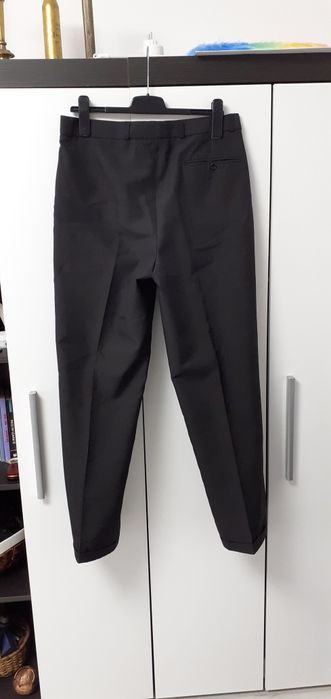 Costum barbatesc