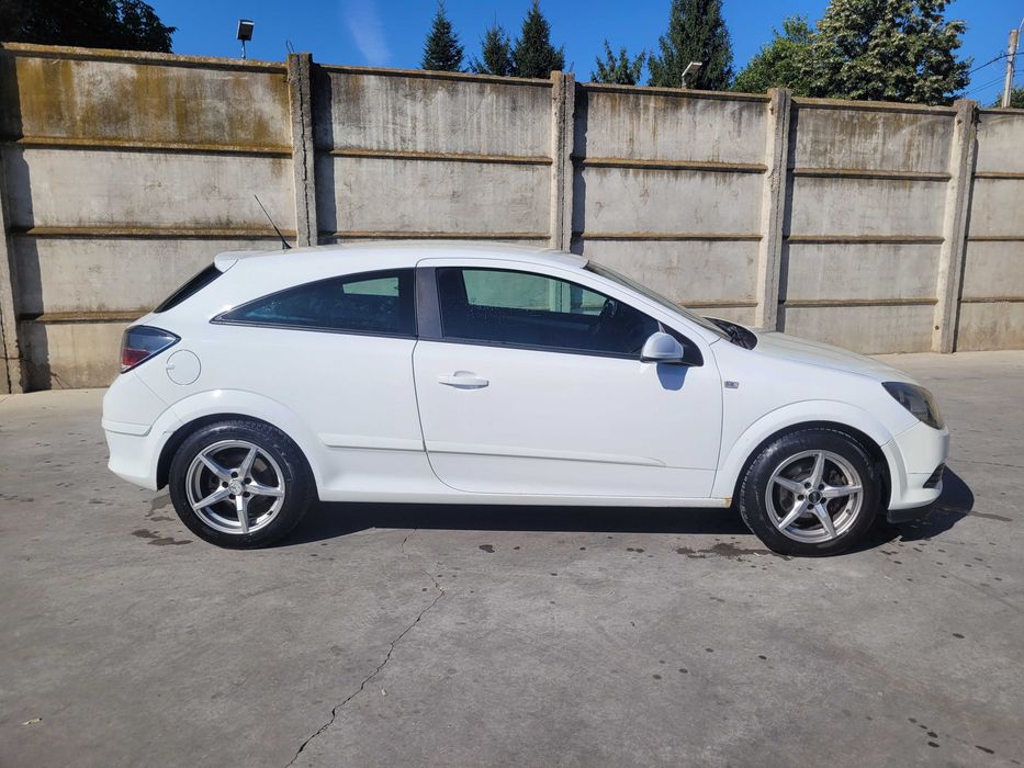 Opel Astra H GTG