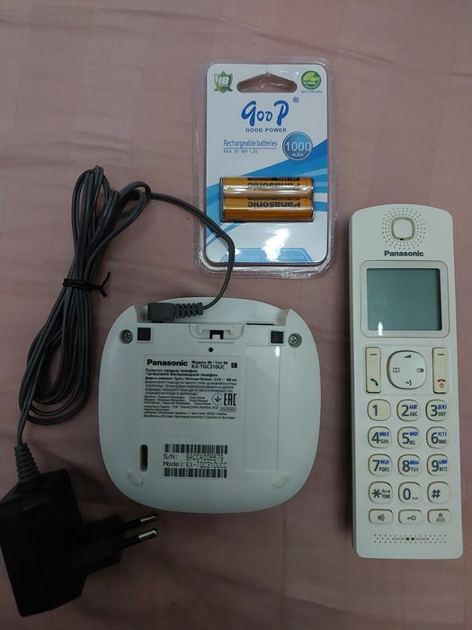 Радиотелефон Panasonic KX-TGC310UC