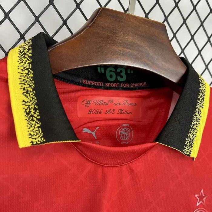 AC Milan  Off-White kit rosu (personalizabil)