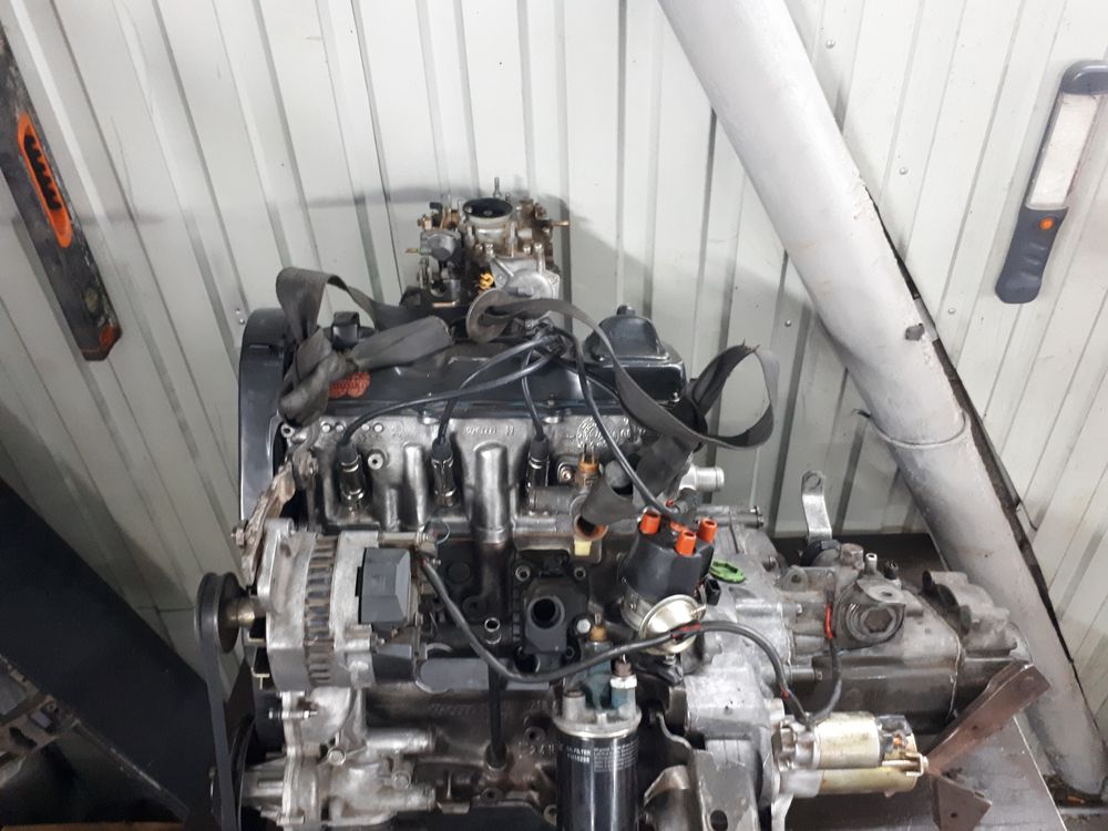 даигатель vw audi 1.8 с навсным