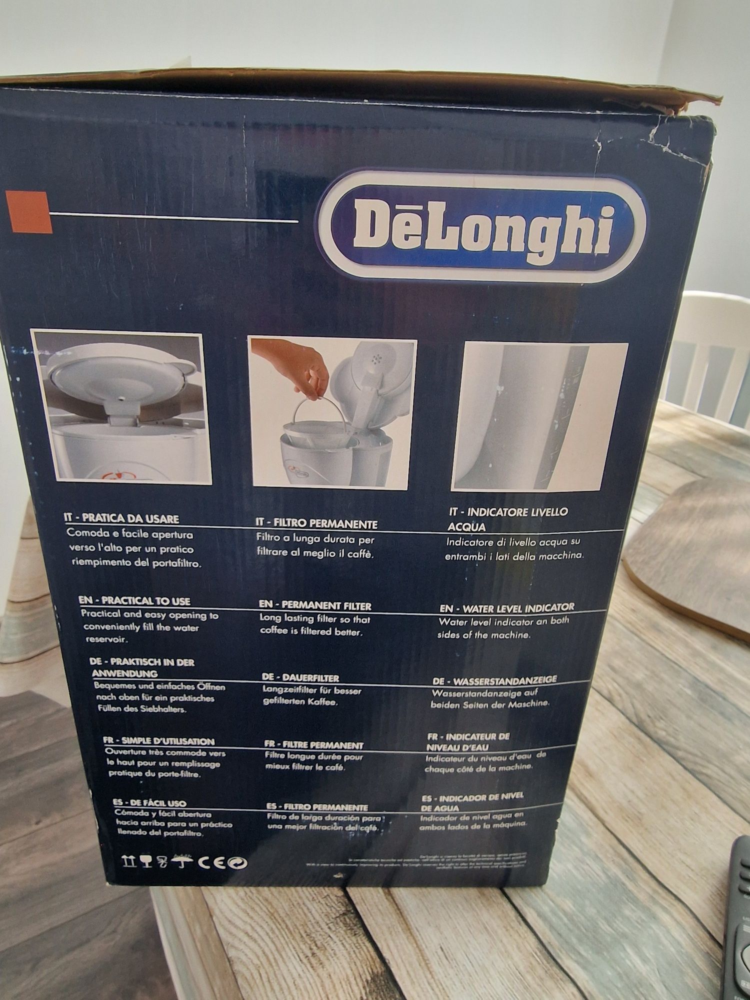 Шварц кафе машина Delonghi