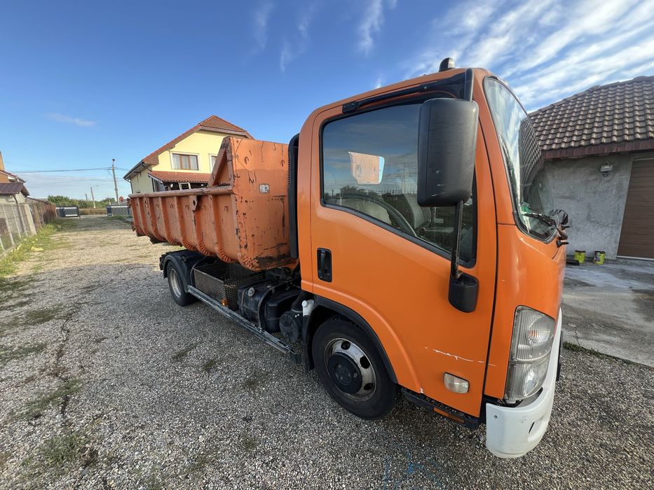 Isuzu 2012 basculabil si lasa si bena jos