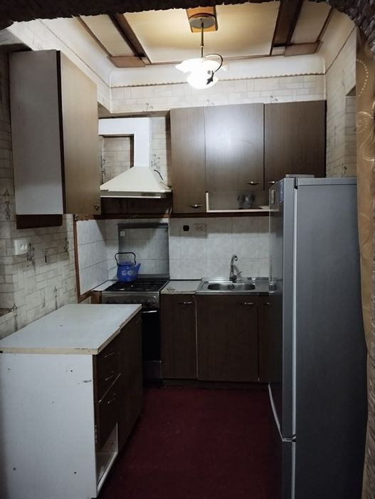Chilonzor 26kvartalda 3honali uy sotiladi