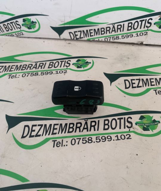 Buton blocare deblocare usi Dacia Logan prima generatie