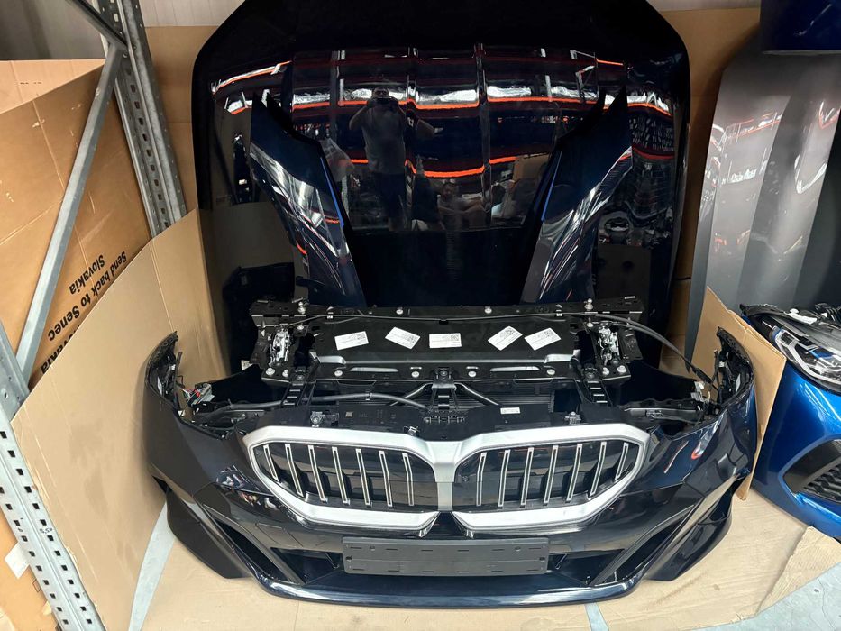 Части за челен удар БМВ Г60 Г61