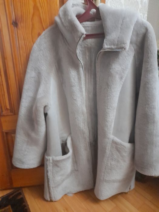 Продам дубленку двухсторонияя