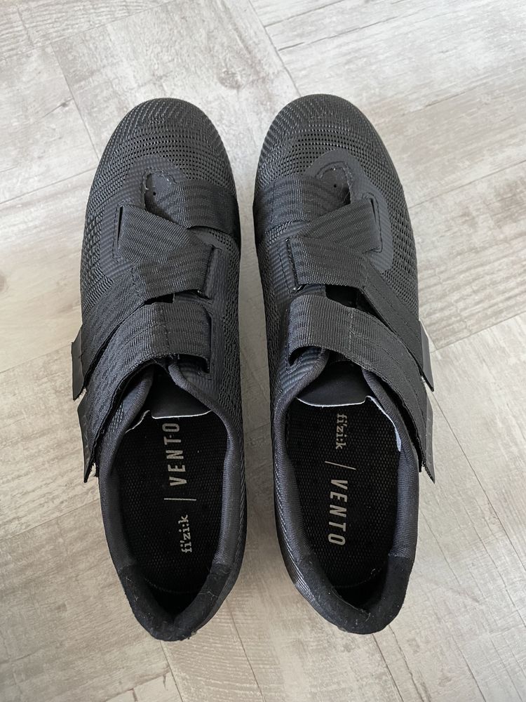 Pantofi ciclism Fizik Vento 43