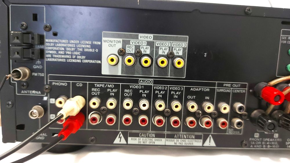 Amplificator cu radio Kenwood KR V8090 5X110 watts