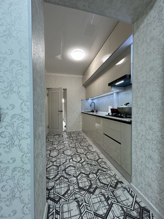 Продаётся 3-комнатная квартира с евроремонтом и новой мебелью!