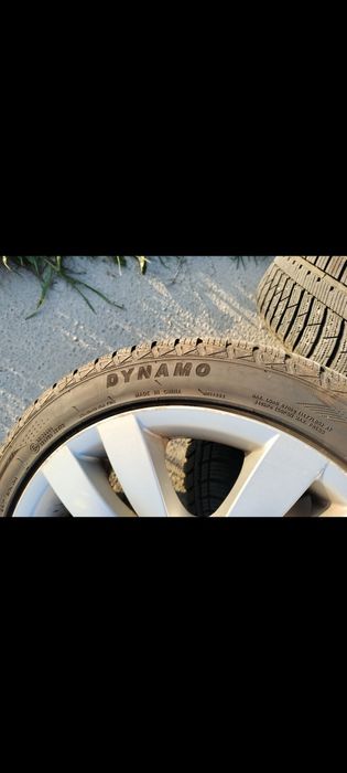 Anvelope iarna 225/45/17 roti BMW