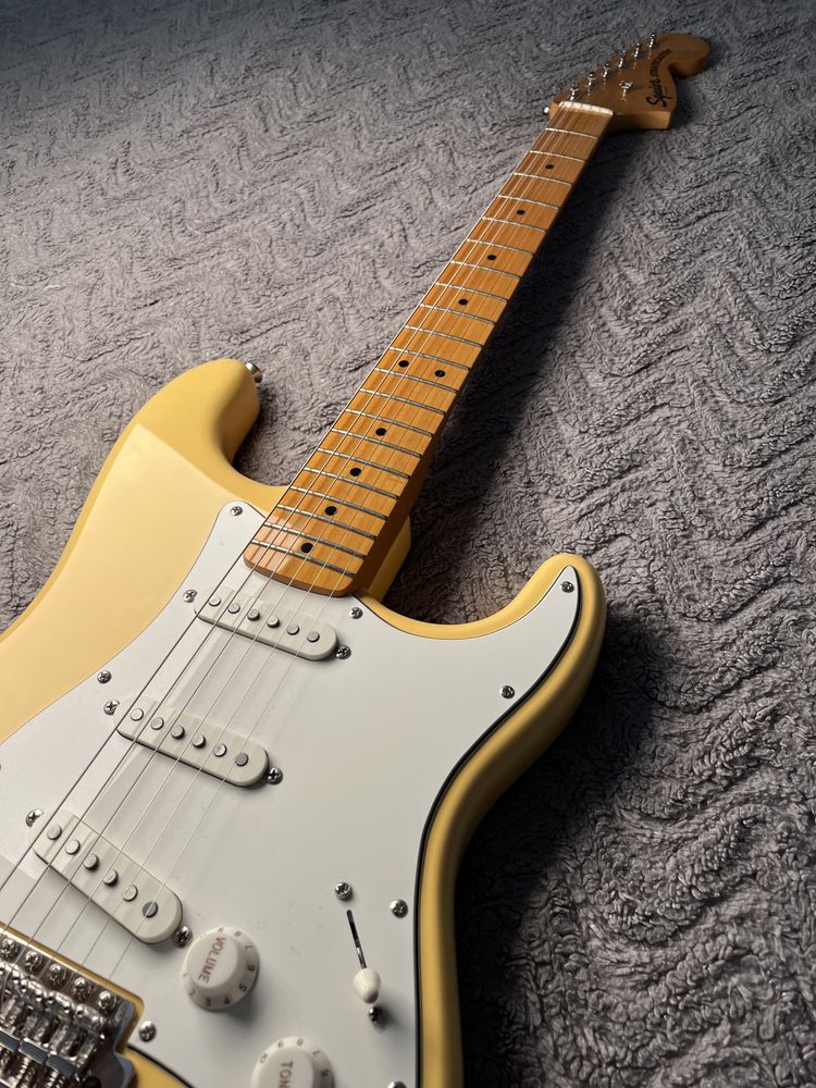 Продаю Squier FSR CLassic VIbe '70S Stratocaster