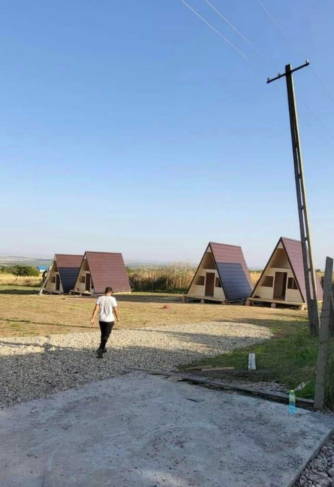 Case si Cabane A-Frame din structura de lemn de vanzare la comanda