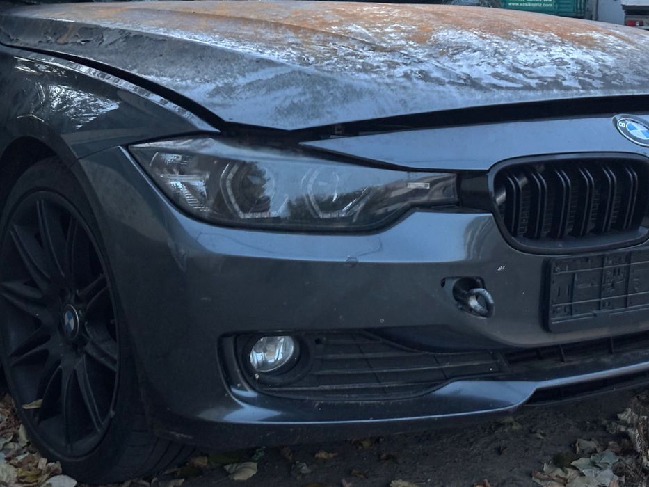 Продавам на части бмв ф30 320d 163 коня