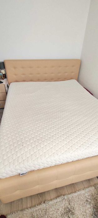 Pat tapițat 160x200 + saltea