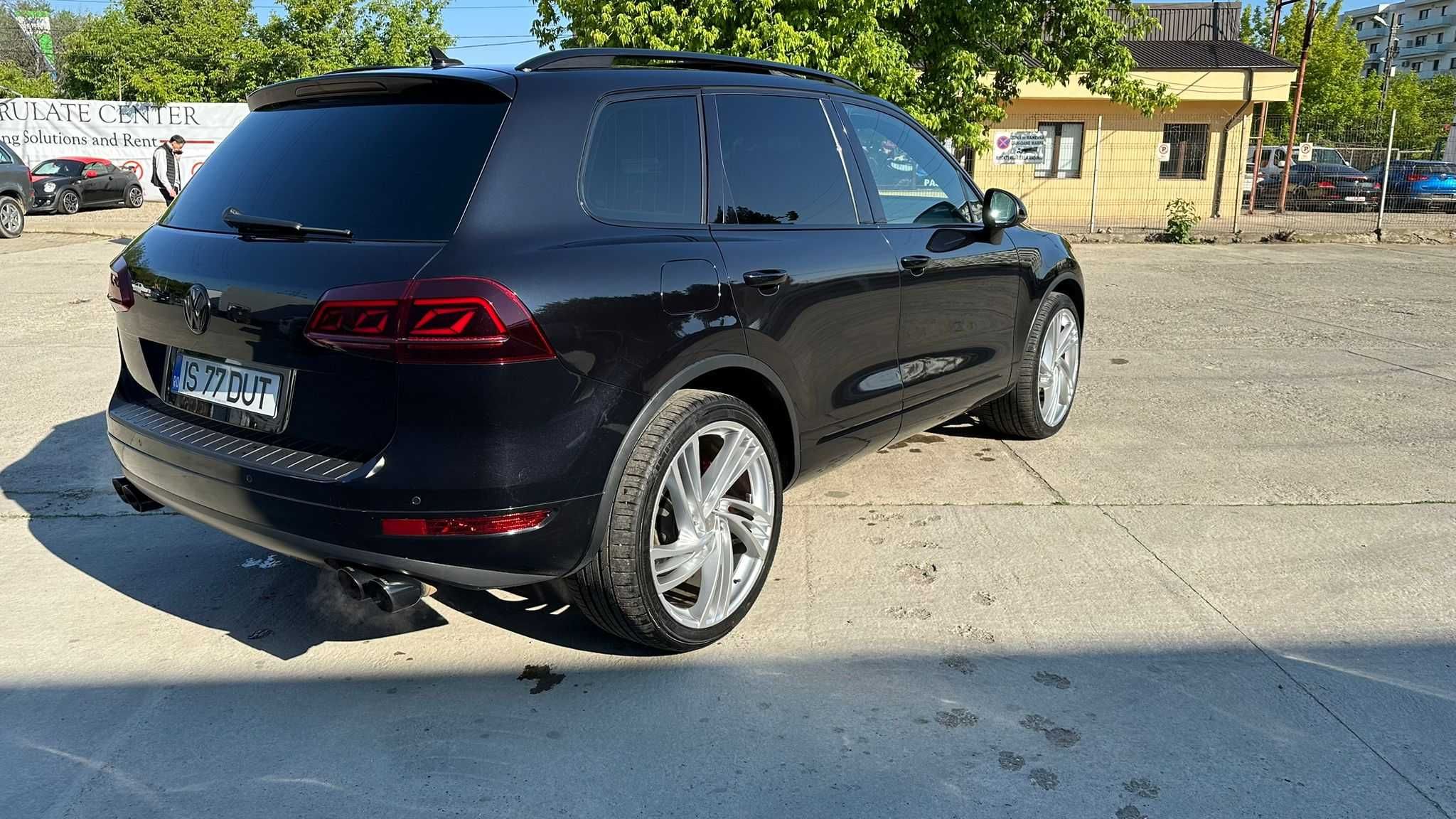 Volkswagen Touareg Hybrid, Variante/Schimburi