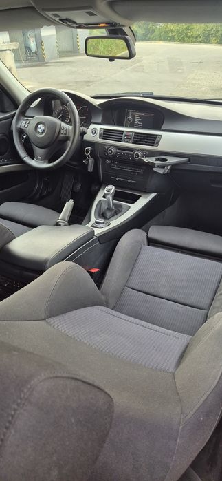 Bmw 320 facelift /euro5/navi/xenon