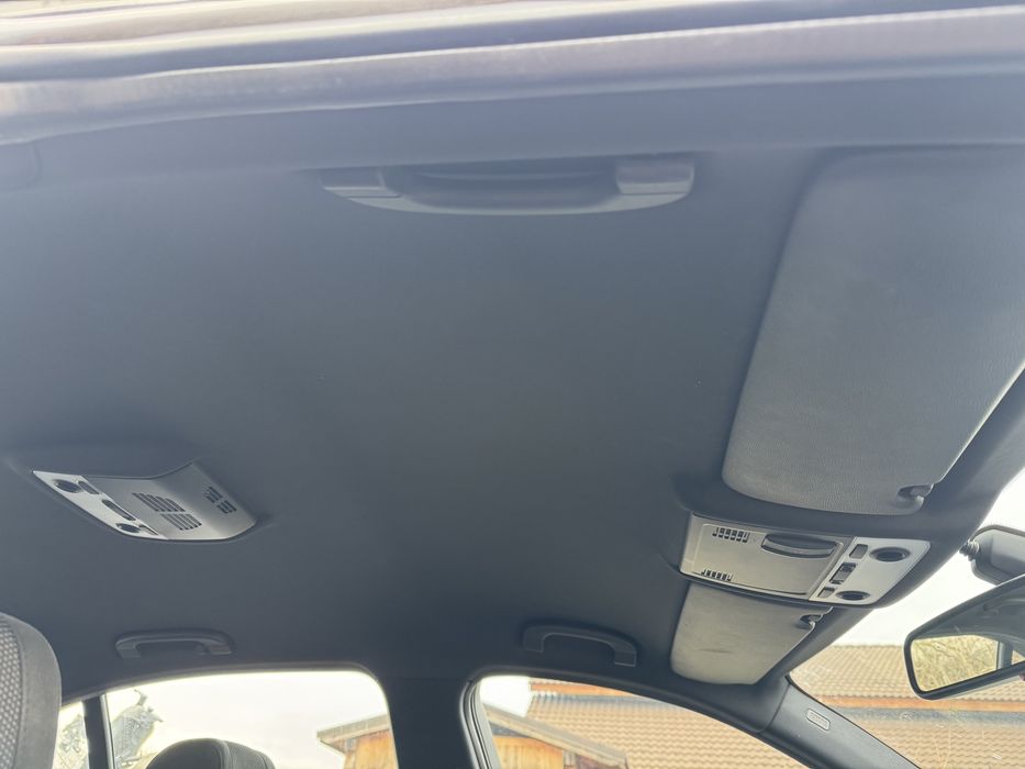 Plafon negru complet BMW E90 m pachet sport.