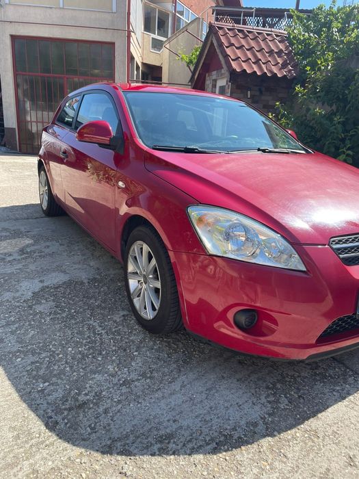 De vanzare Kia Ceed 1.6 benzina 2008
