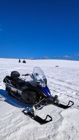 Snowmobil Yamaha