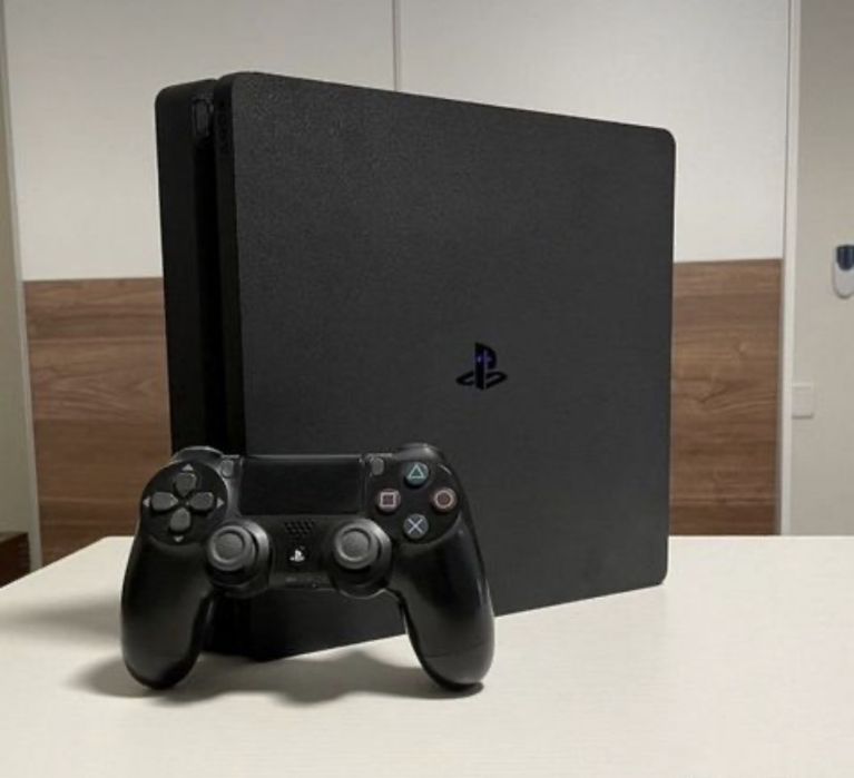 Ps 4 slim 1 tb срочно продам