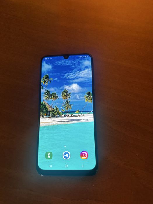 Продаю Samsung  A30