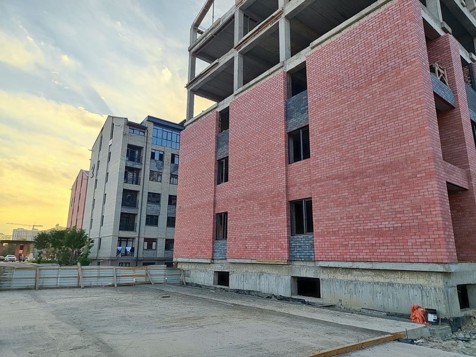 Тошкент ш. Яшнобод т. Обишир к. Грант сити Турар жойида 2/1/6 4-дом